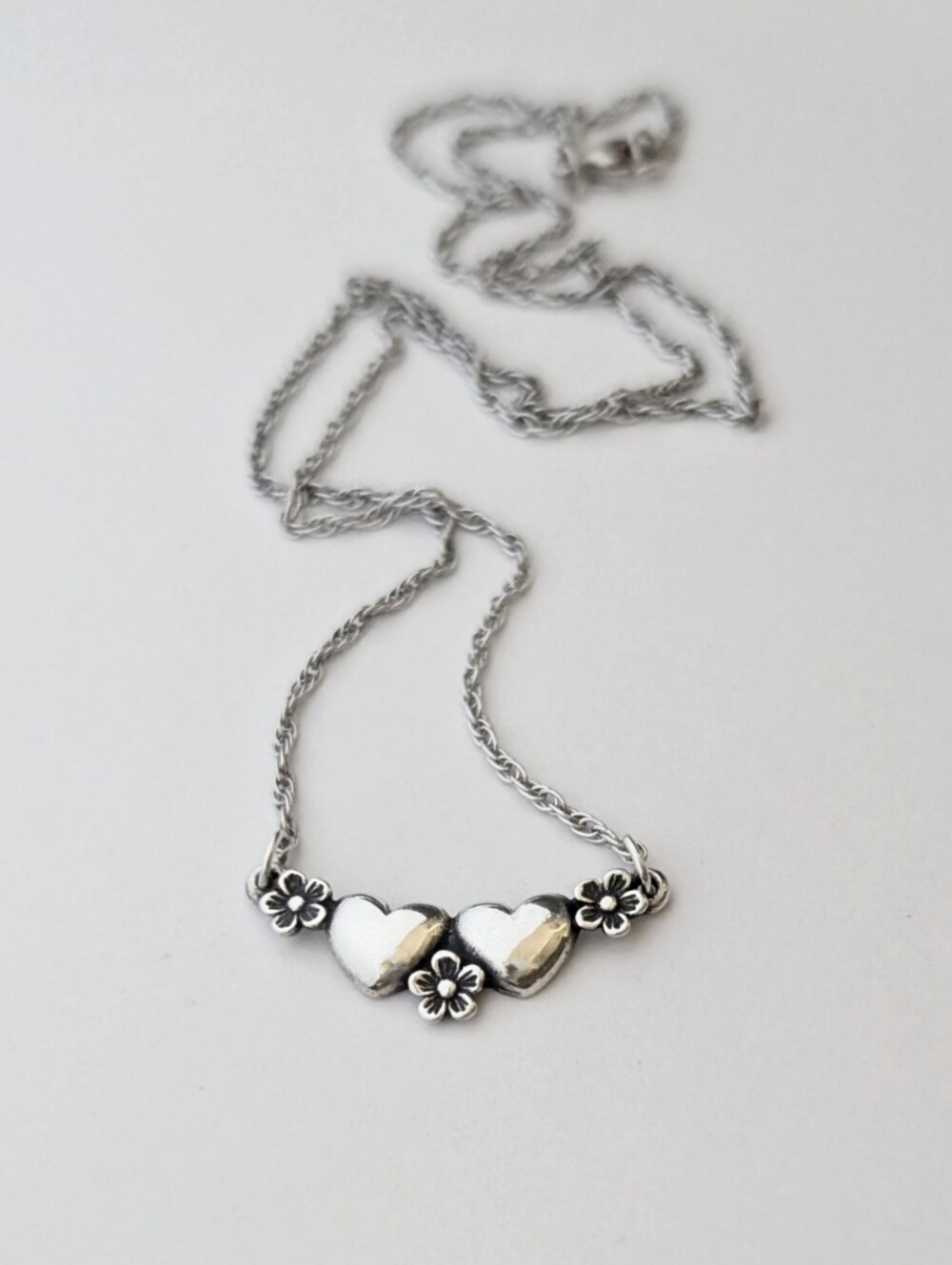 Retired James Avery hearts and flowers necklace 18" Sterling Silver 925